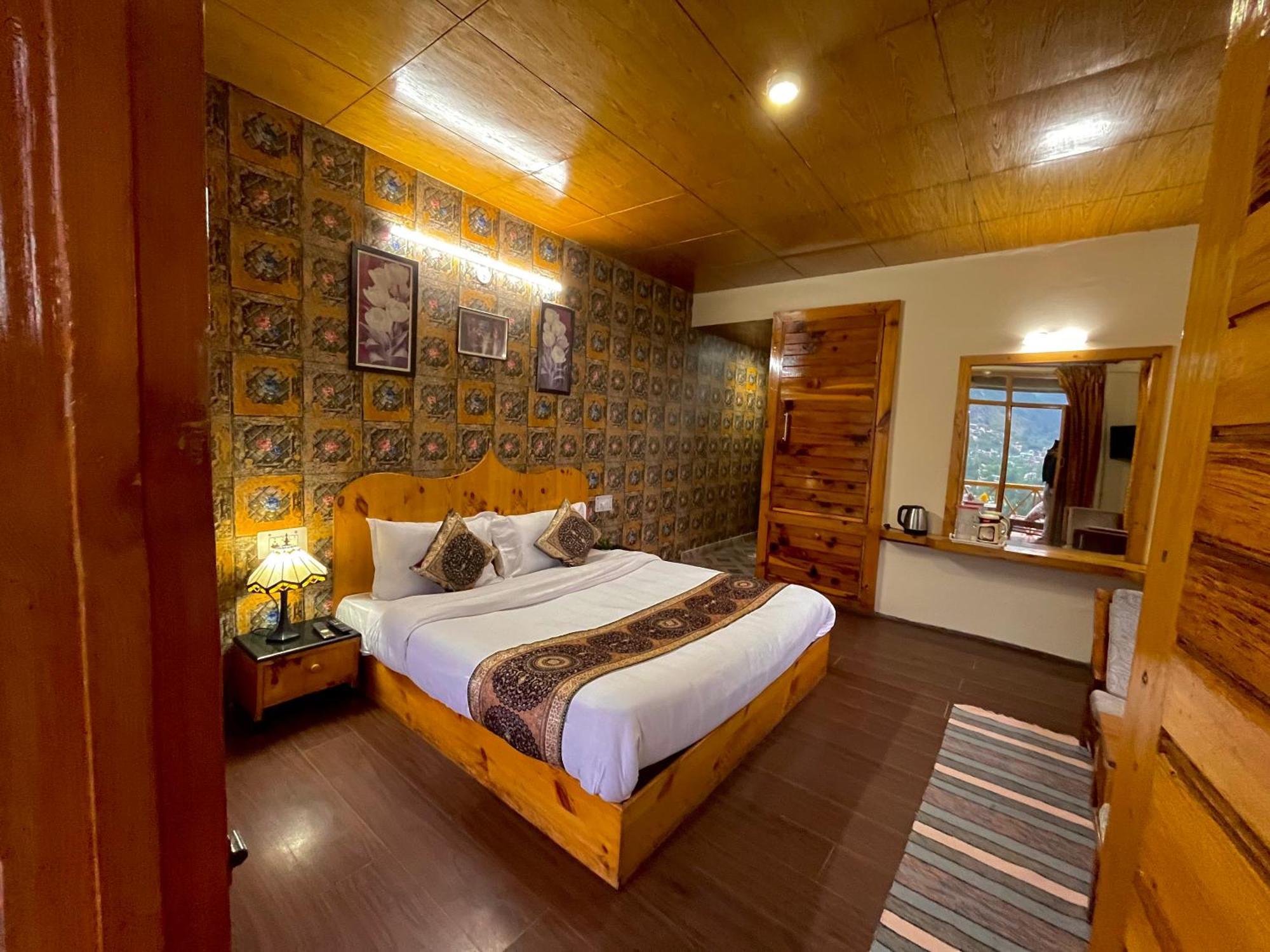 The Kempty Osasis - A Boutique Resort With Scenic Mountain View In ムスーリー エクステリア 写真