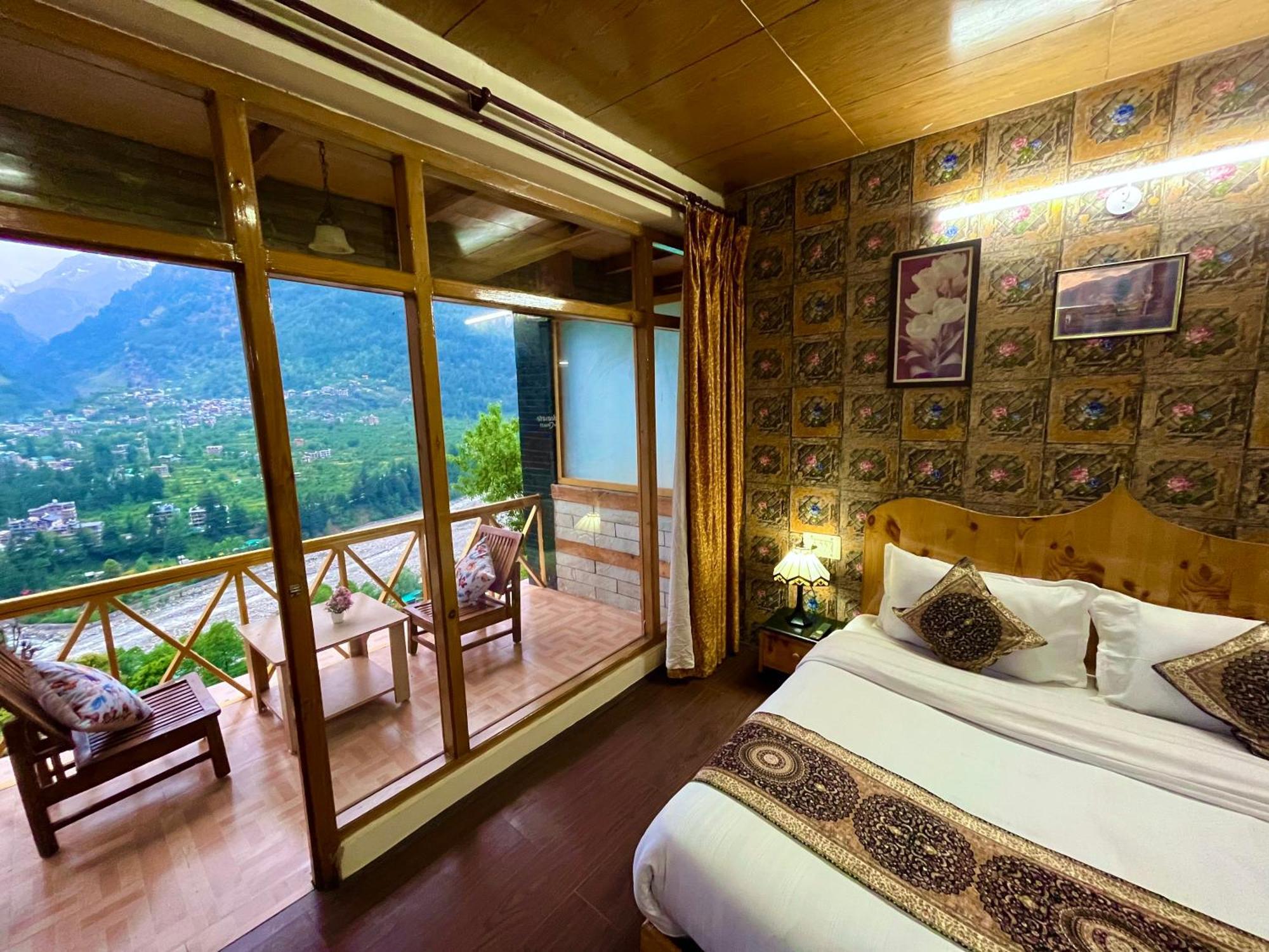 The Kempty Osasis - A Boutique Resort With Scenic Mountain View In ムスーリー エクステリア 写真